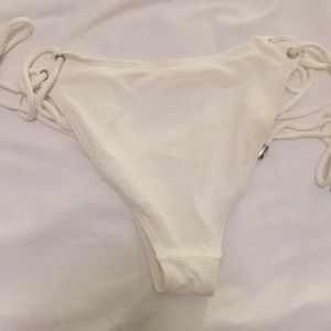 Forever 21 Swim - Forever21 white bikini bottom Forever 21 Swim - Forever21 white bikini bottom